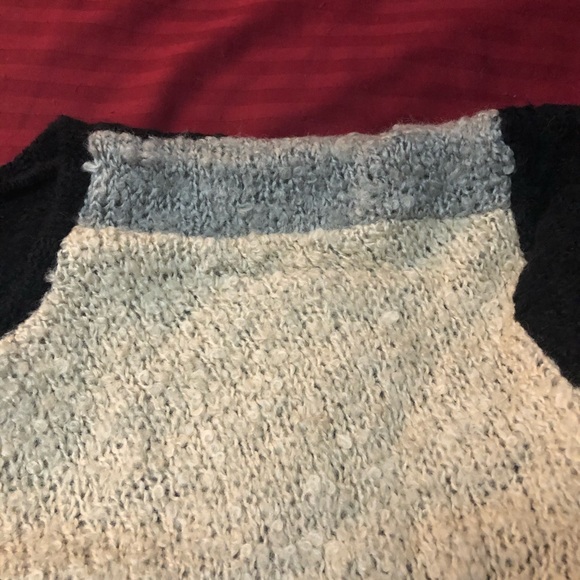Isabel Lu contrast knit sweater - Picture 6 of 6